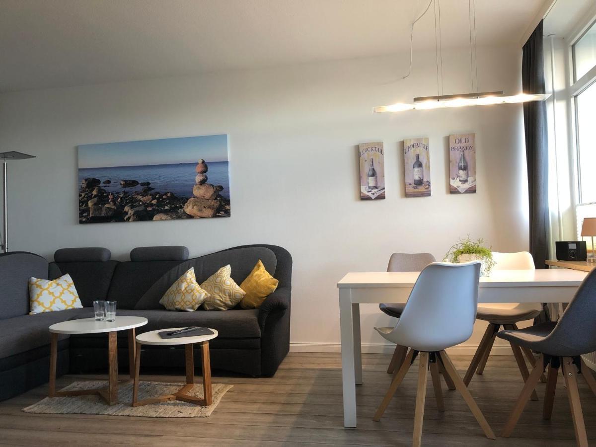Ferienwohnung Sandkueste Mit Strandkorb & Indoor Spielplatz ไฮลิเกนฮาเฟิน ภายนอก รูปภาพ