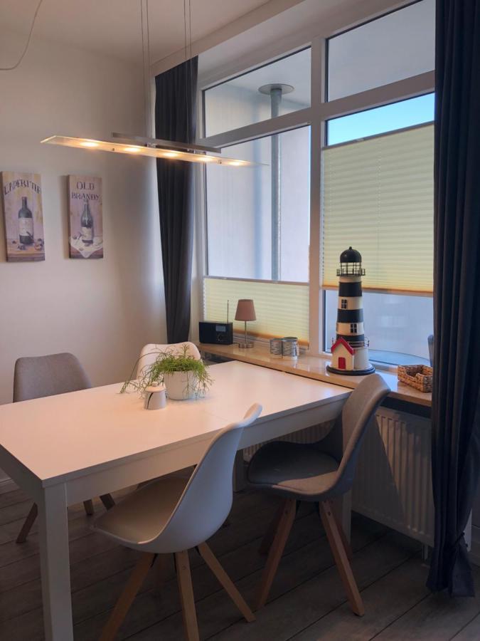 Ferienwohnung Sandkueste Mit Strandkorb & Indoor Spielplatz ไฮลิเกนฮาเฟิน ภายนอก รูปภาพ
